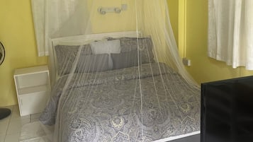 1 makuuhuone, silitysrauta/-lauta, Wi-Fi, vuodevaatteet