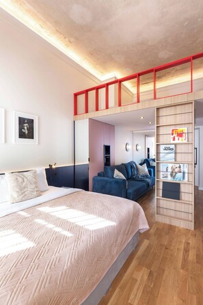 2 bedrooms, iron/ironing board, travel crib, WiFi