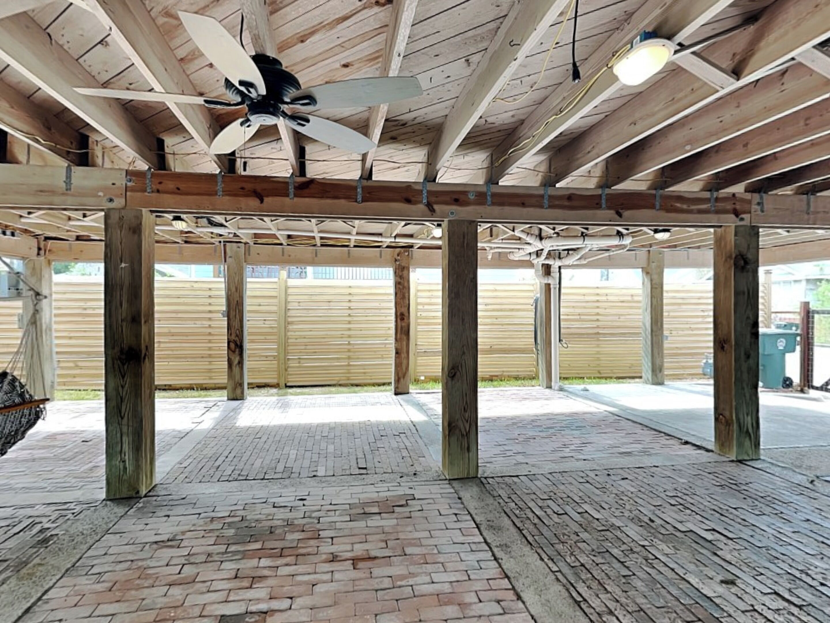 House (2 Bedrooms) | Property amenity