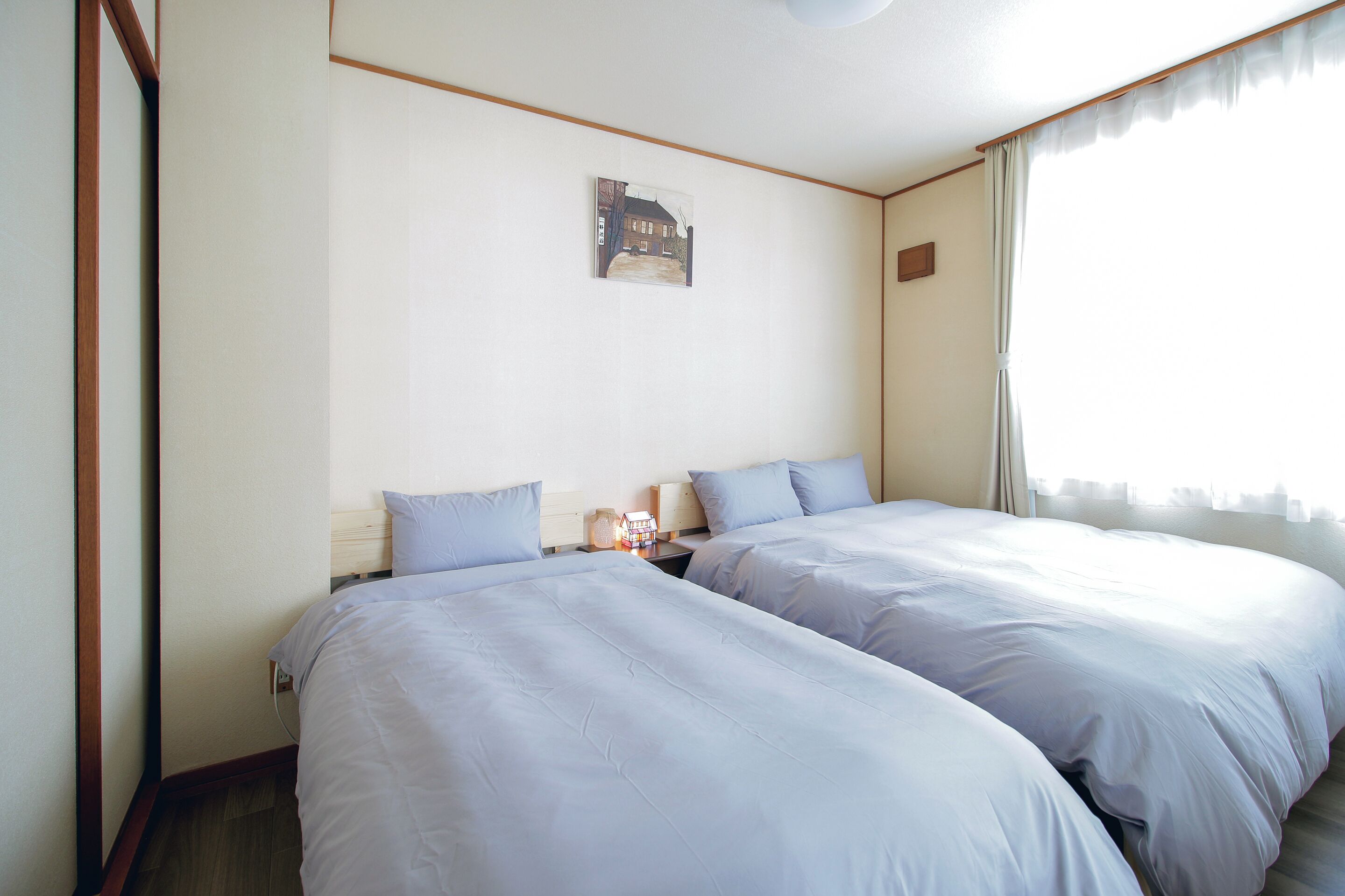 2 bedrooms, iron/ironing board, free WiFi