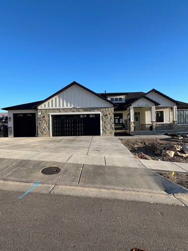 New construction- 1-bedroom 1 bath- basement apartment- clean and cozy! 