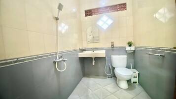 تجهيزات دش، صابون، شامبو، ورق حمّام