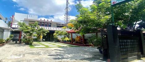 Façade de lâhĂ©bergement