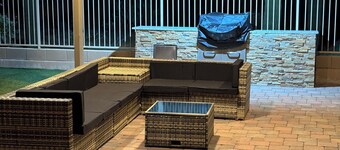 Saguaro Heaven, Charming 4-bedroom + sleeping sofa, WiFi,AC in Sahuarita AZ