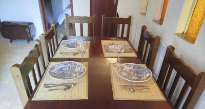 Casa Danna, close to the main avenue, very well located, you can do everything on foot