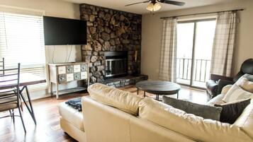 TV connectée, cheminée