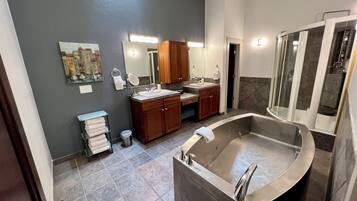 Shower, jetted tub, hair dryer, towels