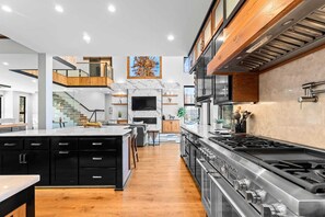 하우스 (Multiple Bedrooms) | 내부