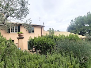 House | Exterior