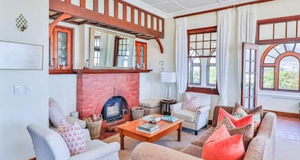 Kwaaiwater Heritage House | Luxury Coastal Villa