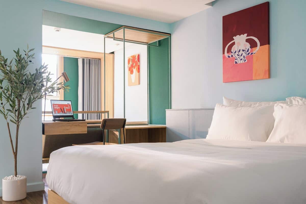 Deluxe Room, City View | 1 bedroom, free WiFi