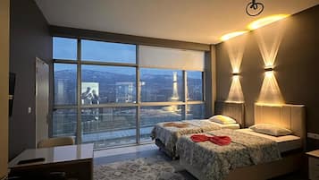 Classic Room | 1 bedroom, premium bedding, desk, iron/ironing board