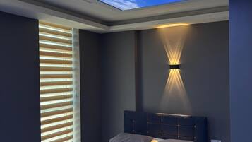 Economy Room | 1 bedroom, premium bedding, desk, iron/ironing board