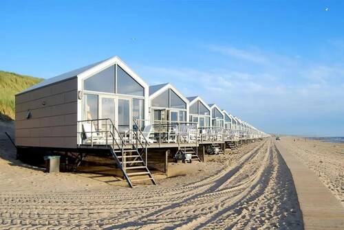 Beachside Villa With Garden by Belvilla