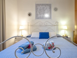 1 bedroom, iron/ironing board