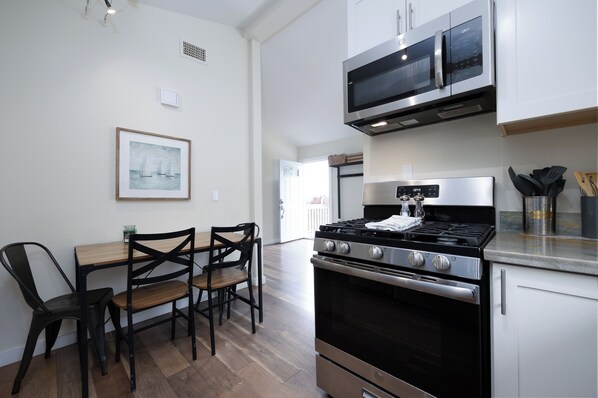 Fridge, microwave, oven, dishwasher