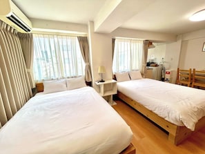 1 bedroom, desk, iron/ironing board, free WiFi