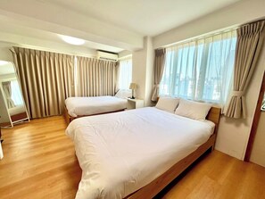 1 bedroom, desk, iron/ironing board, free WiFi