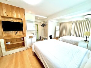 1 bedroom, desk, iron/ironing board, free WiFi