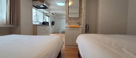 1 bedroom, desk, iron/ironing board, free WiFi