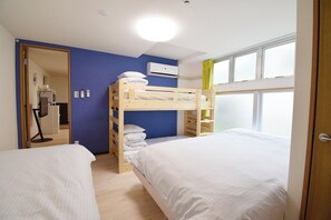 1 chambre, bureau, fer et planche à repasser, Wi-Fi gratuit