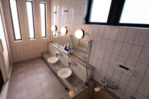 Hair dryer, towels - Nonsmoking Room only Japanesestyle room with / Nanto Toyama (Nanto)