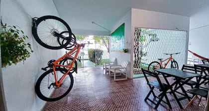 Yolo Hostel