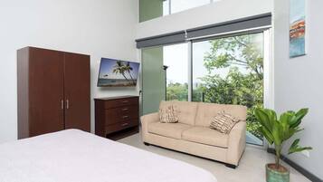 5 bedrooms, iron/ironing board, travel cot, WiFi
