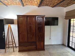 Interior - Charming 2-bedroom house with WiFi, AC in fantastic Playa Platanitos (Playa Platanitos)