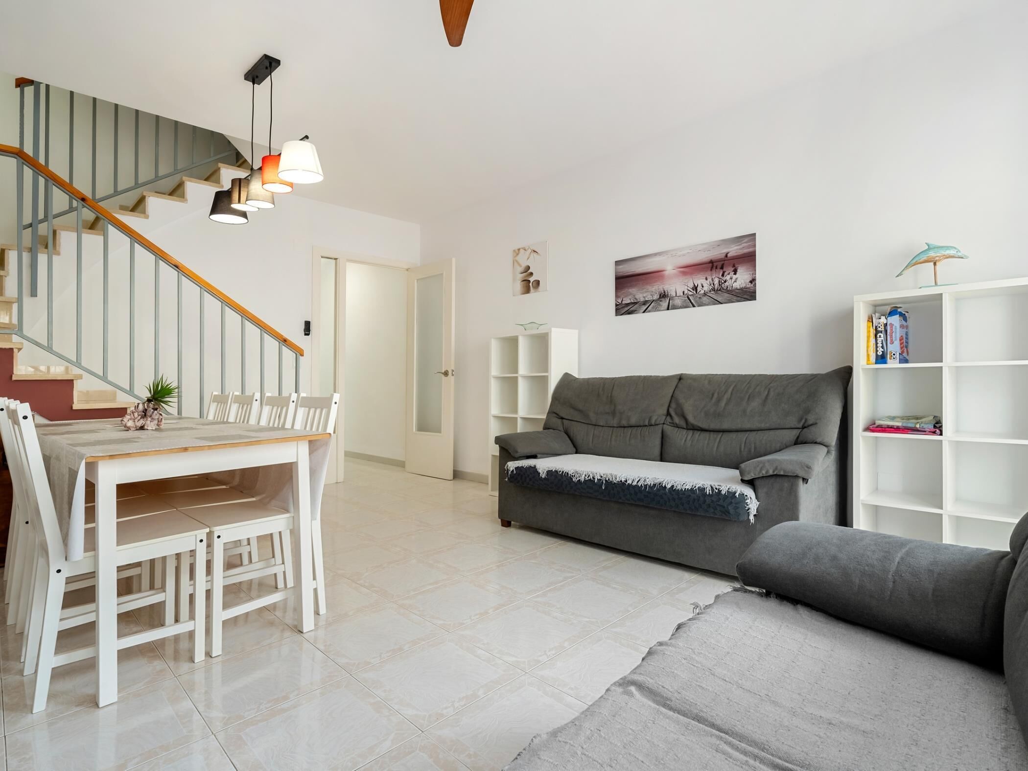 Télévision, cheminée