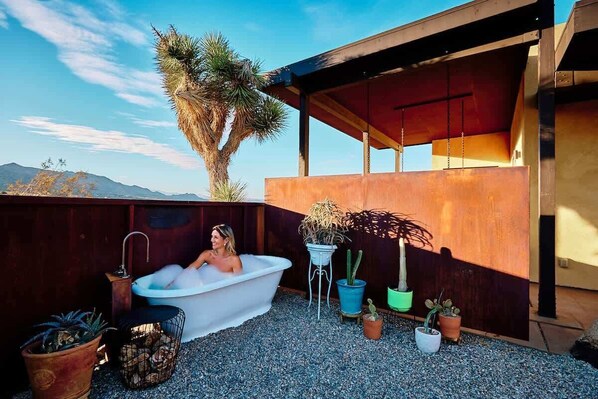 Bañera de hidromasaje exterior