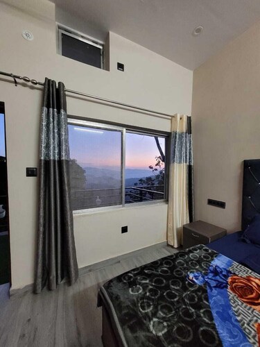 Sunset View Point Homestay