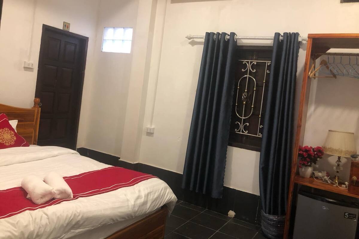 Superior Double Room | Desk, laptop workspace, WiFi (free)