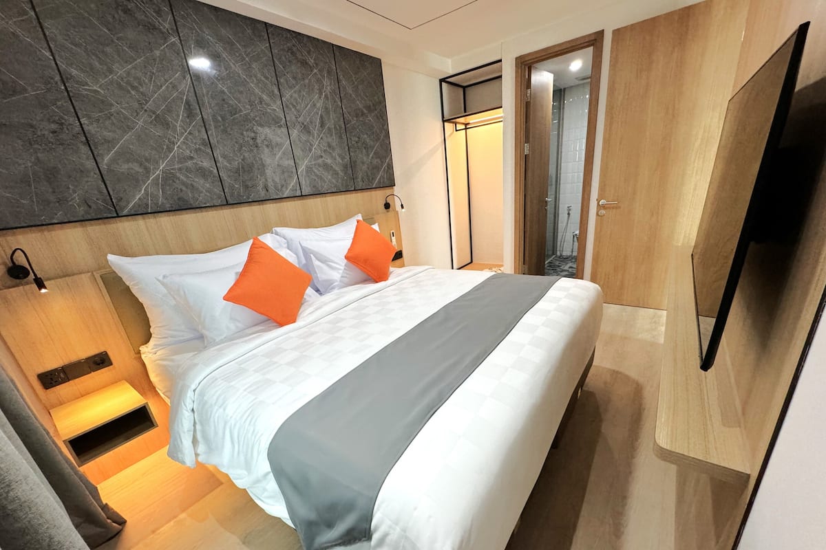 Executive Room