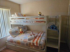 3 bedrooms, iron/ironing board, travel crib, free WiFi