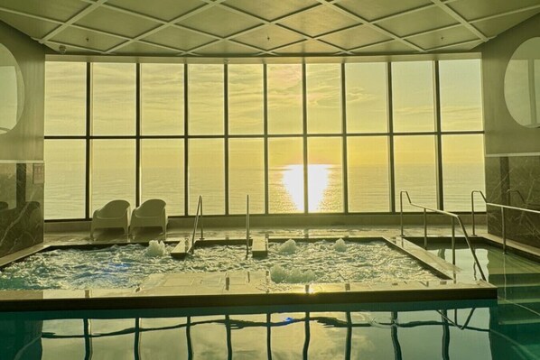 Piscine couverte, piscine chauffée