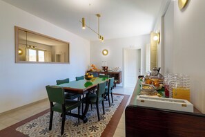 Free daily buffet breakfast - La Dimora degli Scrittori (Giarre)