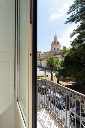 Superior Double Room, Private Bathroom, City View (Pirandello) | Frette Italian sheets, premium bedding, pillow-top beds, minibar