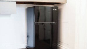 Interior - "Sleepover" Hotel Suite with AC/Heating & Indoor Jetted Tub (Big Bear Lake)