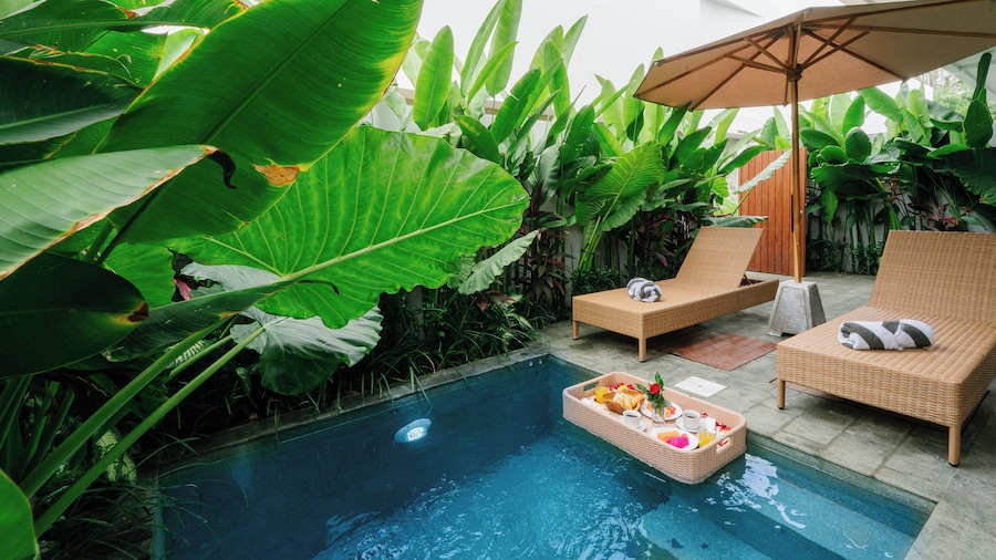 The Reef Villas