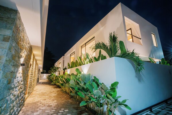 Mặt tiền nơi lưu trú