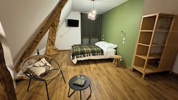 1 chambre, fer et planche à repasser, lit parapluie, Wi-Fi gratuit