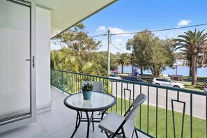 Balcony - Palm Beach Waterfront Escape (Palm Beach)