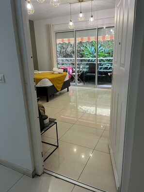 1 bedroom, iron/ironing board, travel crib, WiFi