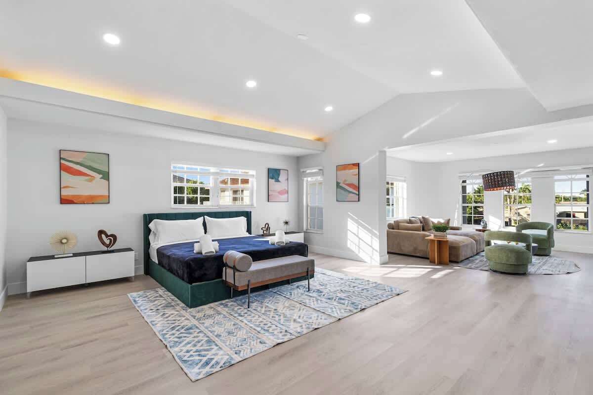 6 bedrooms, WiFi