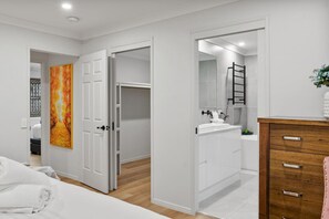 4 soveværelser, strygejern/strygebræt, weekendseng, Wi-Fi