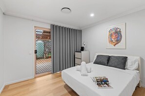 4 bedrooms, iron/ironing board, travel cot, WiFi