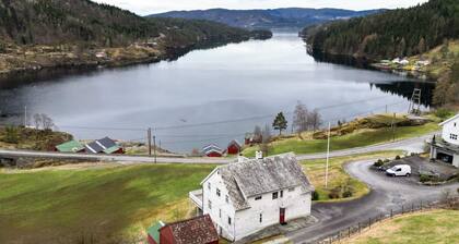 12 Person Holiday Home in Masfjordnes