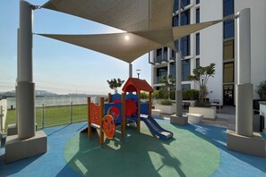 Exterior - Bright and cozy studio in Azizi Riviera (Dubai)