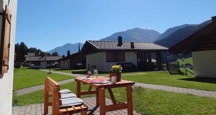 Luxurious Chalet With Sauna in Konigsleiten